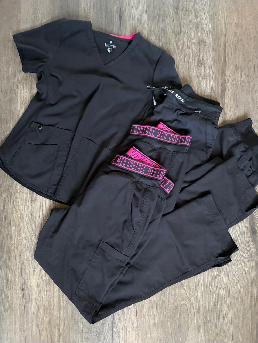Med Couture Black Scrub Set (1 top and 3 pants)